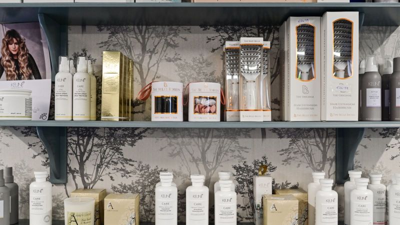 Hair Studio Inside Banner (3)