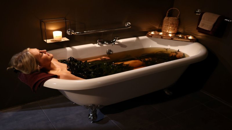 Seaweed Bath  ABBEYCOUCMS01